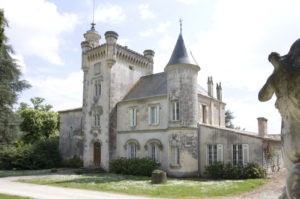 latour-laguens-chateau