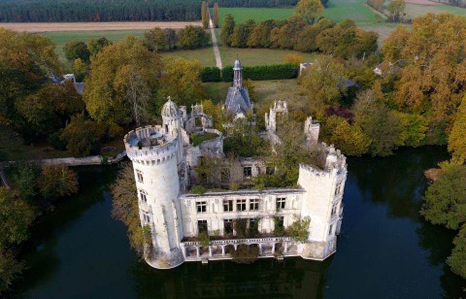 Chateau-de-la-Mothe-Chandeniers-lemaire-hebdo-vin-chine